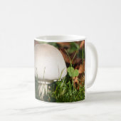 Mug Champignons de campagne dans une forêt (Devant droit)