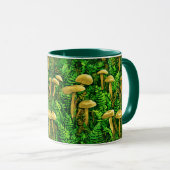 Mug Champignons et fougères sur le sol forestier (Devant droit)