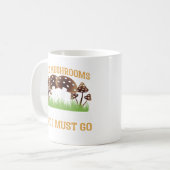 Mug Champignons magiques Chasse Champignons amusants (Devant gauche)
