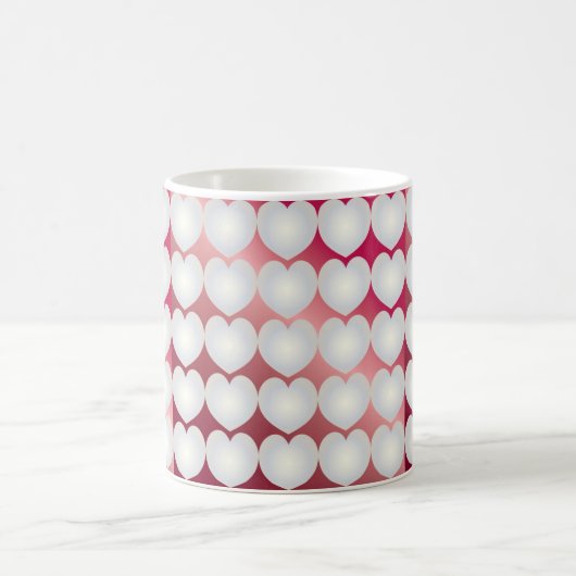 Mug chapelet de coeurs perles sur un arrière - plan de (Centre)
