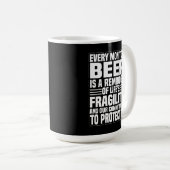 Mug Chaque bip compte – Alerte et dévoué (Devant droit)