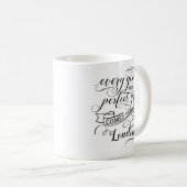 Mug Chaque Bon Et Parfait Cadeau Vient De Londres (Devant droit)