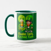 Mug Chasing Luck Catching Cash St Patrick’s - caneca (Gauche)