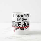 Mug Chasseur de zombi de bibliothécaire (Centre)