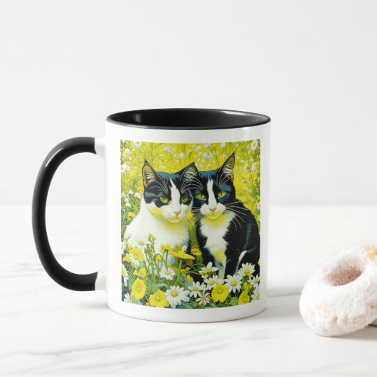 Mug Chat adorable personnalisé dans un champ de margue (Avec donut)