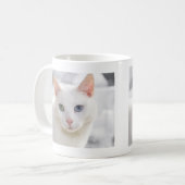 Mug chat blanc aux yeux étranges (Devant gauche)