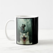 Mug Chat blanc drôle selfie avec T-rex dinosaure, chat (Gauche)