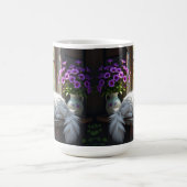 Mug Chat blanc endormi et fleurs violettes (Centre)