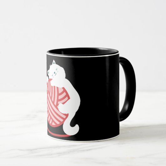 Mug Chat blanc mignon avec boule de fil (Devant droit)