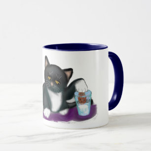 Mug Chat de smoking avec le biscuit et le lait