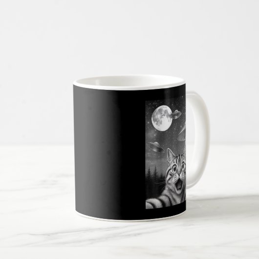 Mug Chat Drôle Se Prendre Selfie Dans Une Forêt Avec D (Devant droit)