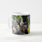 Mug Chat gris de rayure avec les yeux verts (Devant gauche)