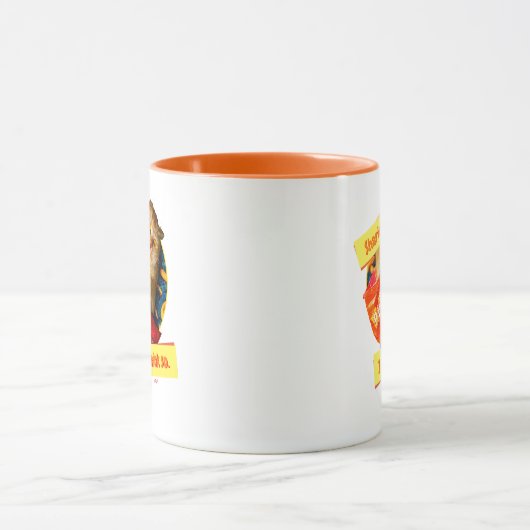 Mug Chat mangeant des boulettes de fromage (Centre)