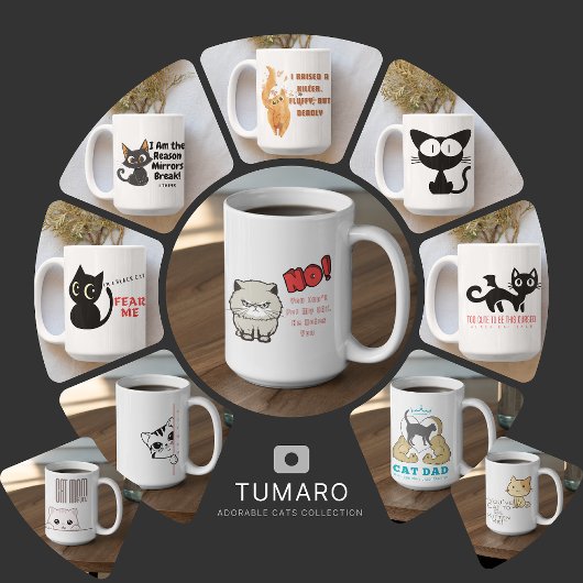 Mug Chat noir aux grands yeux, queue dans l'air