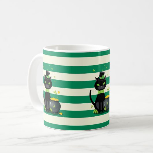Mug Chat noir en cravate d'arc et casquette avec shamr (Devant gauche)
