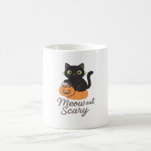 Mug Chat noir malicieux avec yeux verts brillants sur  (Centre)