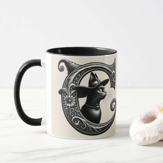 Mug Chat Noir Sorcière Lettre C Initiale Personnalisée (Avec donut)