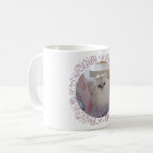 Mug Chat Persan Blanc sur une Chaise Rose (Devant gauche)