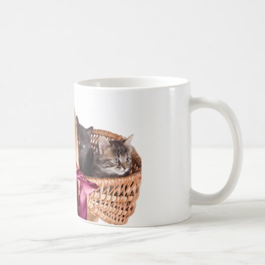 Mug chatons dans un panier en osier (Droite)