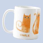 Mug Chats orange personnalisés<br><div class="desc">Amusant petit chats au gingembre orange aquarelle. Art original de Nic Squirrell. Parfait pour les amoureux des animaux. Modifiez le nom pour personnaliser.</div>
