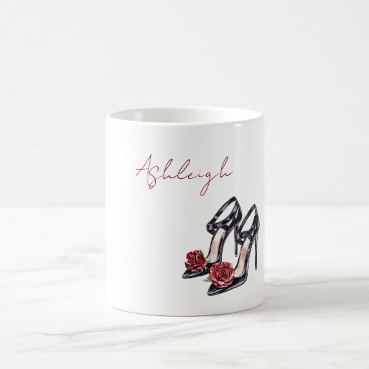 Mug Chaussures à talons hauts florales rouges noires a (Centre)