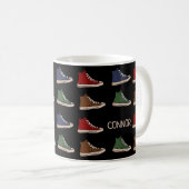 Mug Chaussures baskets haut de gamme conception person (Devant droit)