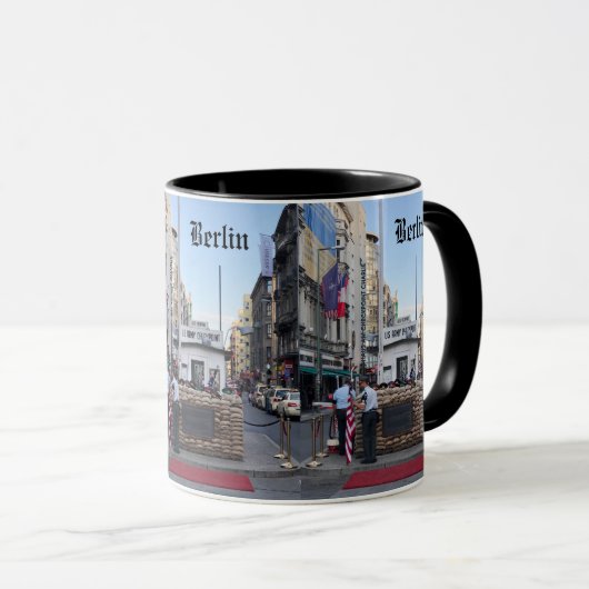Mug Checkpoint Charlie Berlin | Version couleur (Devant droit)