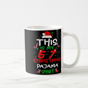 Mug Chemise de pyjama de Noël drôle 67 Six Sept Mème B