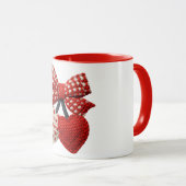 Mug Chemise pour femmes au cœur brodé (Devant droit)