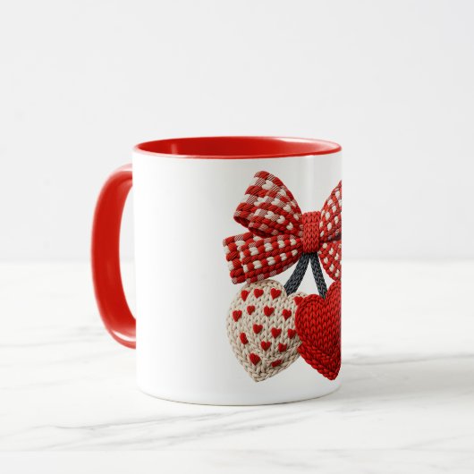Mug Chemise pour femmes au cœur brodé (Devant gauche)