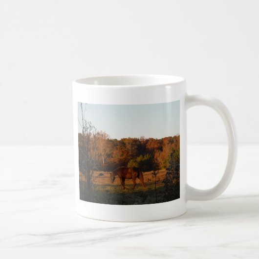 Mug Cheval Brown rouge, bois d'automne. (Droite)