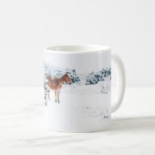 MUG CHEVAL DANS LA NEIGE TOMBANTE (Devant droit)