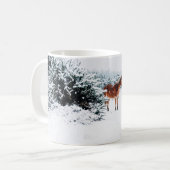 MUG CHEVAL DANS LA NEIGE TOMBANTE (Devant gauche)