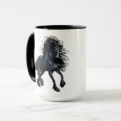 Mug Cheval frison et noir d'étalon, la beauté noire (Devant gauche)
