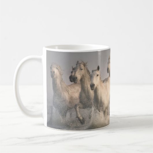 Mug Cheval galopant dans l'eau méditerranéenne (Gauche)