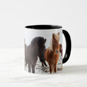 Mug Cheval islandais en hiver en Islande (Devant droit)
