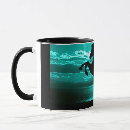Mug Cheval noir Ciel Turquoise et eau (Gauche)