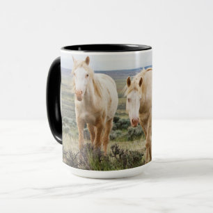 Mug Cheval sauvage errant dans la prairie de Cody