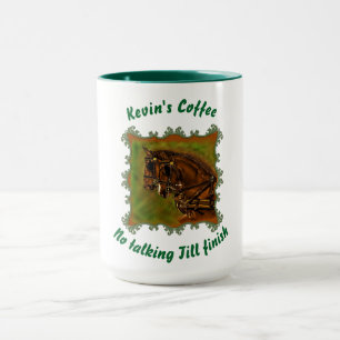 Mug Chevaux Clydesdale dans leurs harnais.Cadre vert