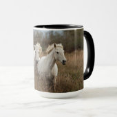 Mug Chevaux de Camargue en course (Devant droit)