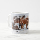 Mug Chevaux islandais couverts de neige (Devant gauche)