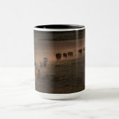 Mug Chevaux Sauvages Marchant Vers Le Désert (Centre)