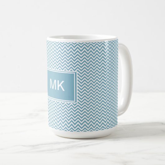 Mug Chevron bleu avec Monogramme (Devant droit)