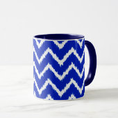 Mug Chevrons d'Ikat - bleu et blanc de cobalt (Devant droit)