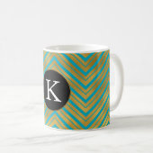 Mug Chic Turquoise Aqua Blue Gold Chevron Monogram (Devant droit)