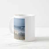 Mug Chien à la plage (Devant gauche)