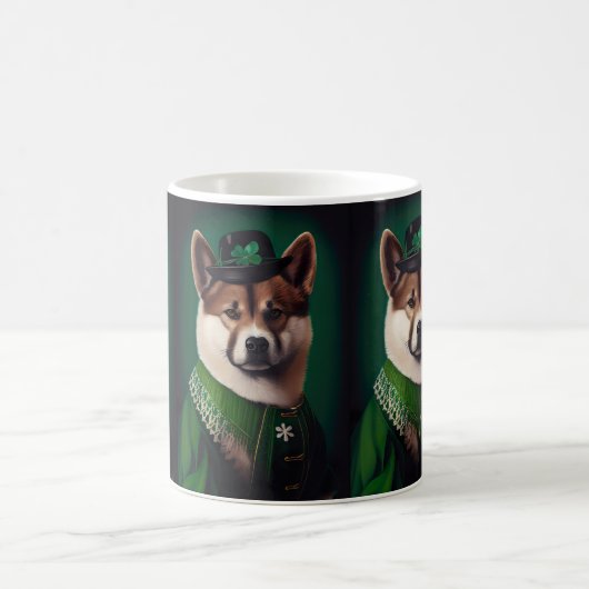 Mug Chien akita en tenue de la Saint Patrick's Day (Centre)