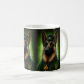 Mug Chien berger allemand en tenue de jour St. Patrick (Devant droit)