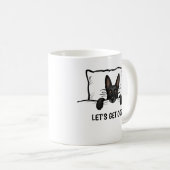 Mug Chien berger allemand noir couché dans un lit (Devant droit)