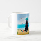 Mug Chien berger allemand noir sur la plage (Devant gauche)